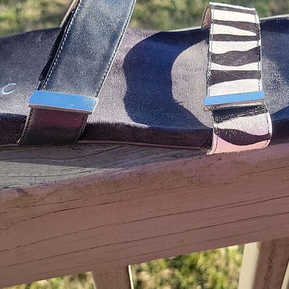 Vionic Jura zebra print sandal size 10 - Picture 5 of 7